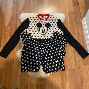Disney Mickey Mouse Women’s Pajama Set Fleece Pants Long Sleeve Top EUC Sz M/L